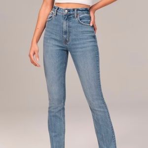 Abercrombie & Fitch 90’s Slim Straight Ultra High Rise Jeans
